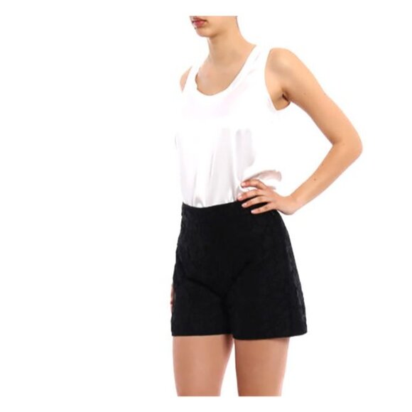 MSGM italian designer black lace broderie shorts, fully lined, EU 40, US 8 - Picture 3 of 5